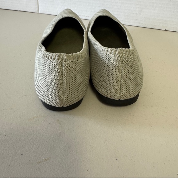 Vivaia Aria 2.0 Mint Gray Pointed Toe Ballet Flat Comfort Shoes Size 37.5 - Picture 9 of 16